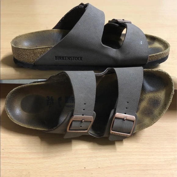 Arizona Birkenstock in color “Mocha” Size 36/5.5 - Picture 3 of 11